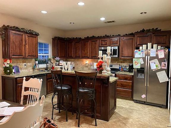 4th image of 1323 N Velie Ct