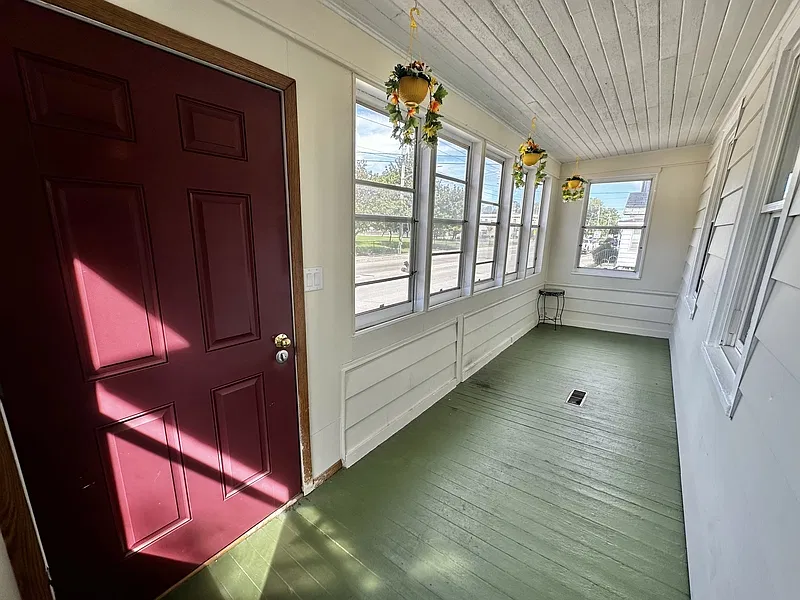 2 bed, 2.0 bath, 823 sqft, $1,749 — Photo 4