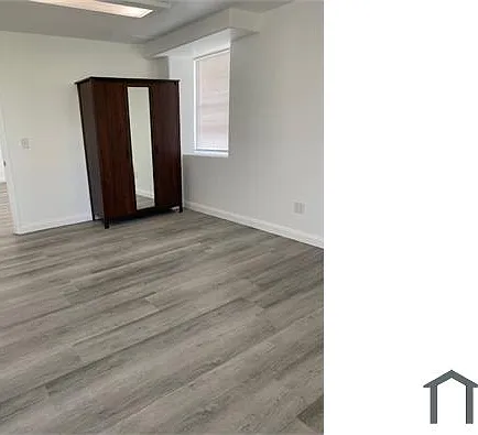 611 E 12th St #207 — Photo 9