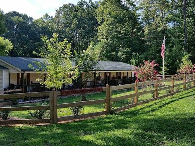 16 Yellow Hammer Dr SE, White, GA, 30184