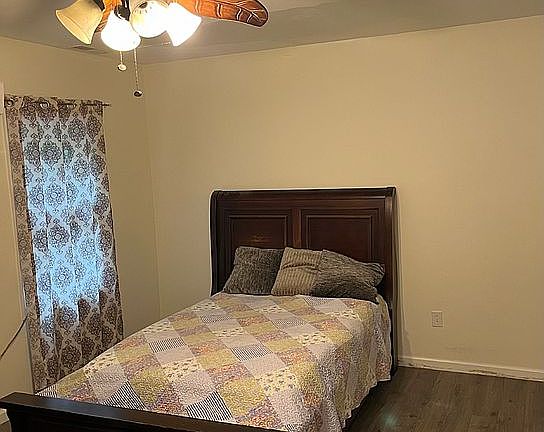 4th image of 75 Rachel Ct