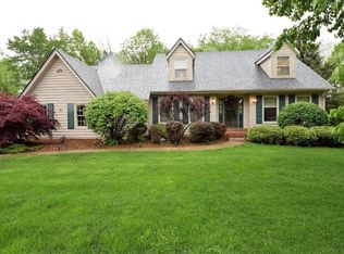 S79W19166 River Oaks Ct, Muskego, WI 53150