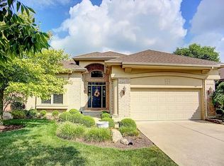 921 Eagle Run Dr, Dayton, OH 45458