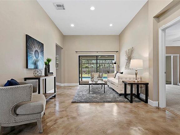4th image of 18243 Clear Lake Dr