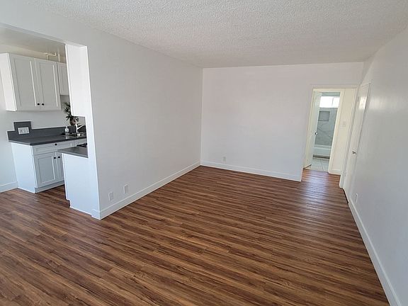 4th image of 6623 Troost Ave #2