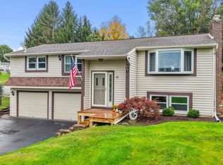 18 Pembroke Dr, Binghamton, NY 13901