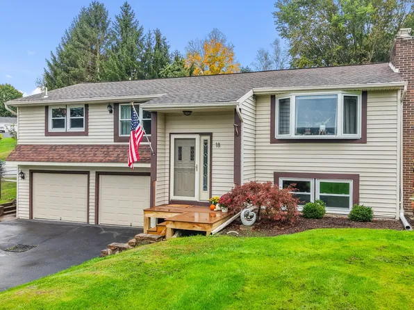 18 Pembroke Dr, Binghamton, NY 13901
