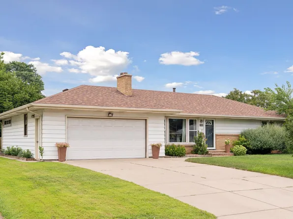 5108 Lakeside Ave N, Crystal, MN 55429