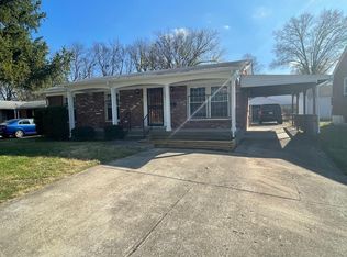 2854 Hikes Ln, Louisville, KY 40218
