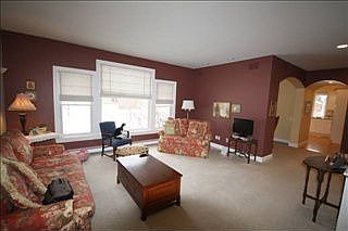 3rd image of 414 N 23rd Ave
