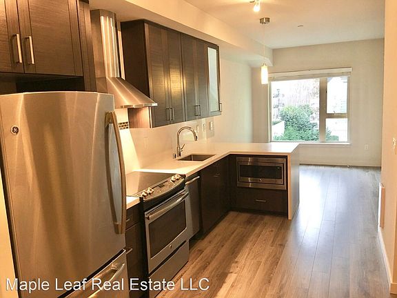 3rd image of 1760 Nw 56th St #421