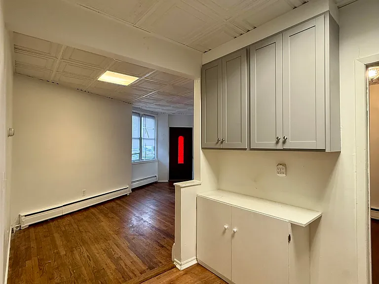 201-203 N 2nd St #7 — Photo 15