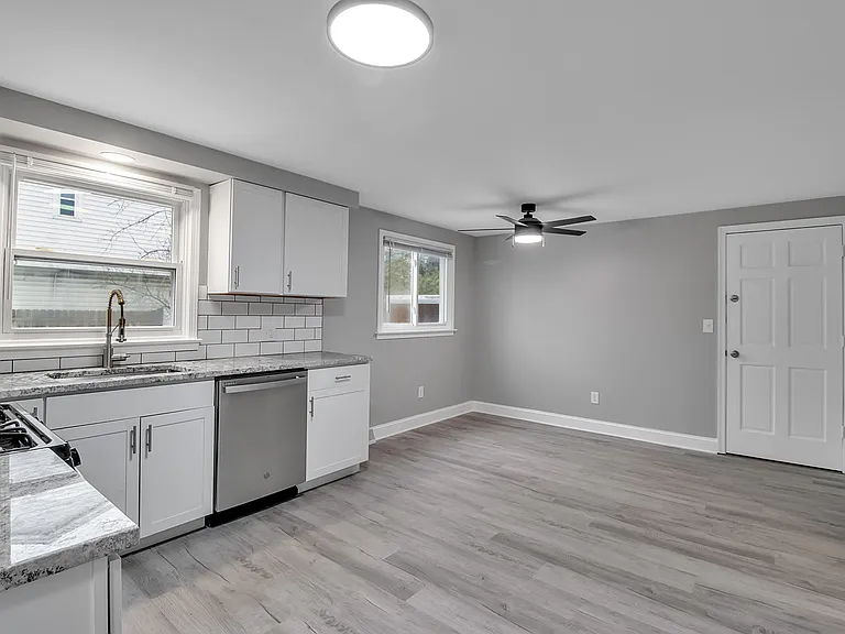 311 Sundridge Dr #1 — Photo 36