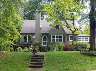 11 N Park Dr, Greenville, SC 29609