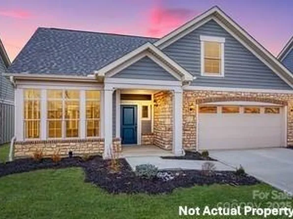 7555 Baybrooke Ln, Harrisburg, NC 28075