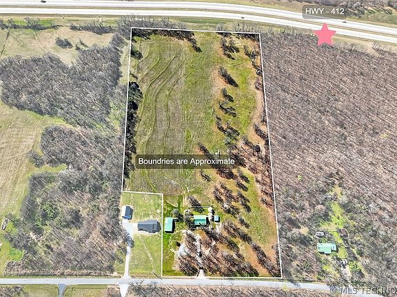 3rd image of 6562 E 570th Rd