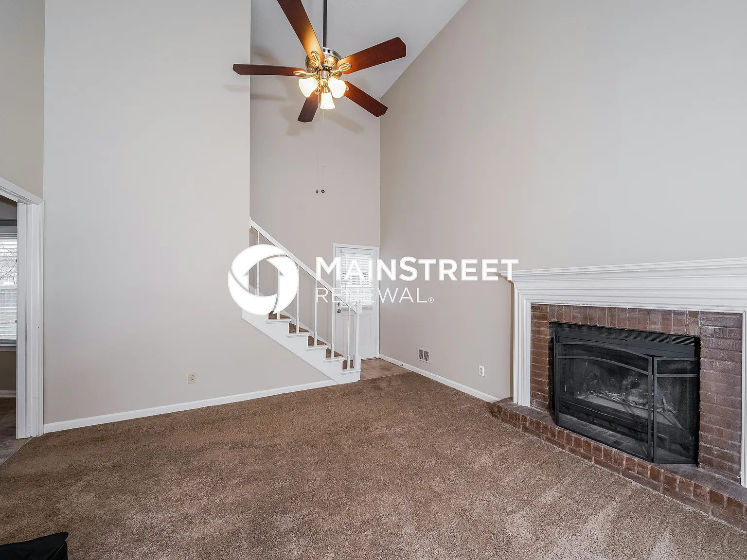 717 Lydgate Cove — Photo 3