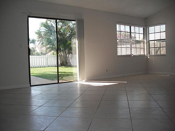 4th image of 1794 Banyan Creek Cir N