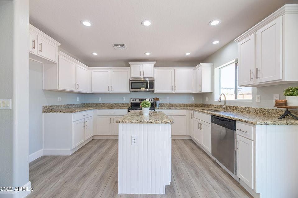 1st image of 27957 N Silverbell Ct