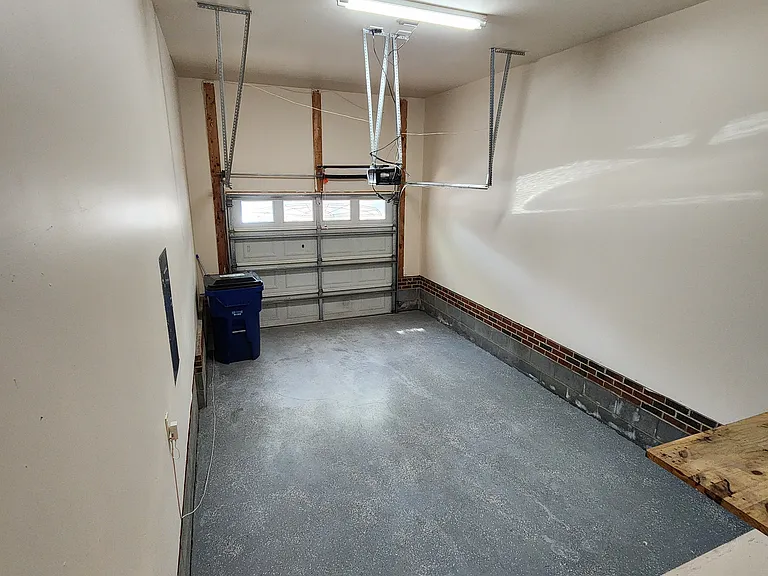 6004 Kohler Ln — Photo 30