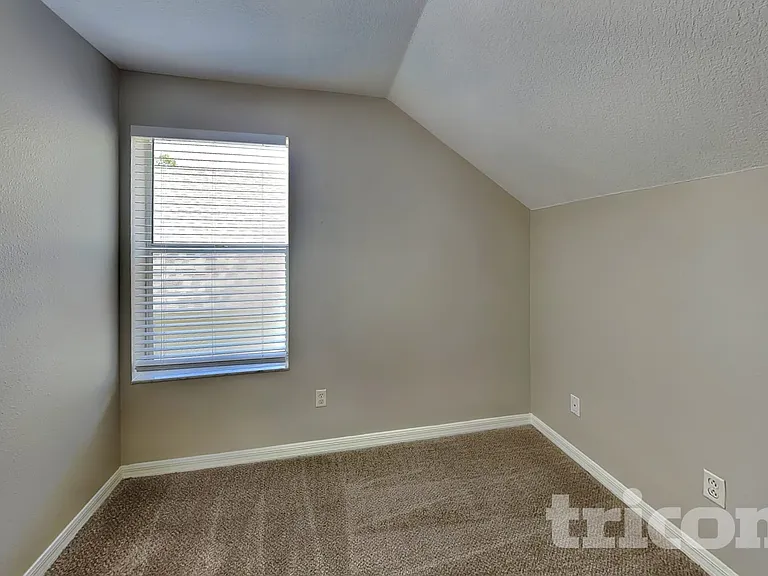 32437 Fish Hook Loop — Photo 10