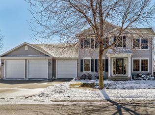 2512 Kingston Dr, Ames, IA 50010