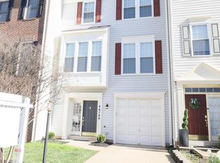 46789 Keswick Sq, Sterling, VA 20165