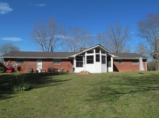 239 Jasmine Dr, Newport, TN 37821
