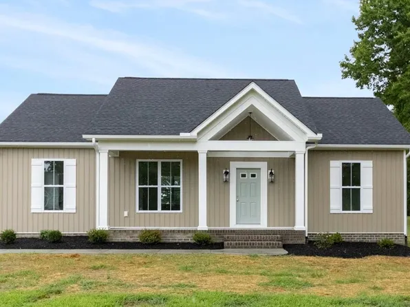 100 Bowsprit Ln, Heathsville, VA 22473