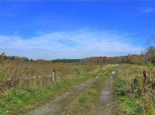 Crackel Rd, Chagrin Falls, OH 44023