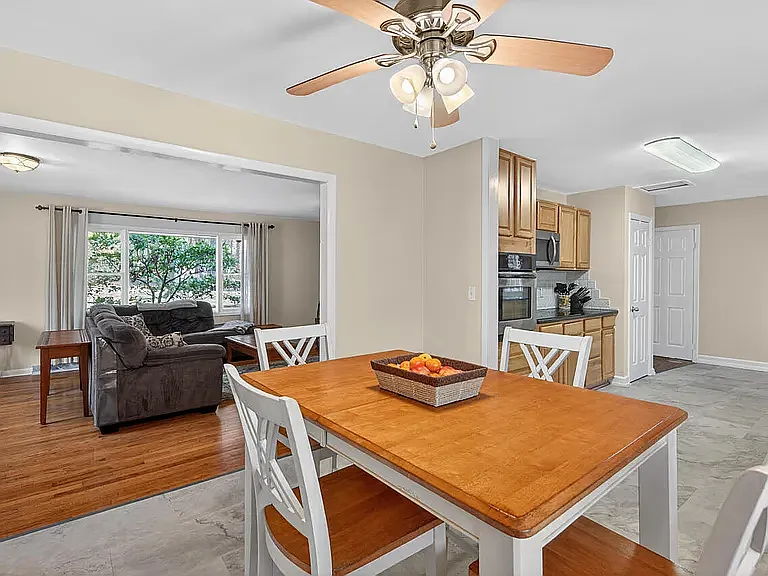 920 Shadylawn Rd — Photo 29