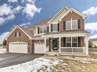 310 Sonora Dr, Elgin, IL 60124