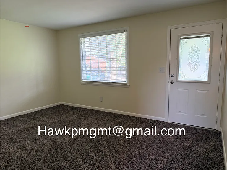210 Luckett Pl — Photo 15