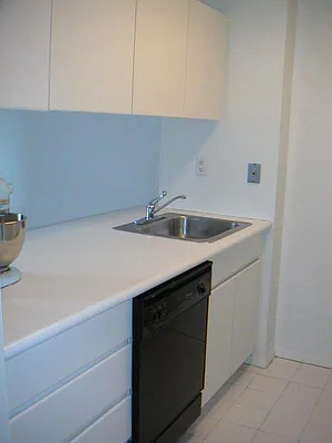 Rented by Sumitomo Real Estate Sales | media 23
