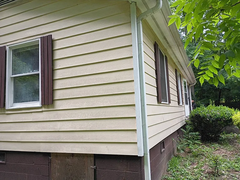 5323 Eno River Dr — Photo 6