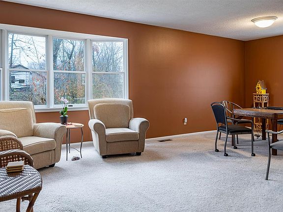 5th image of 1815 Pottery Rd