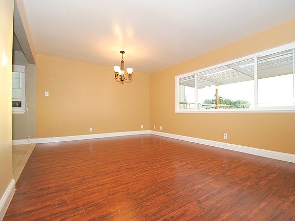 dining room_11282015