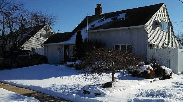 1st image of 64 Twig Ln