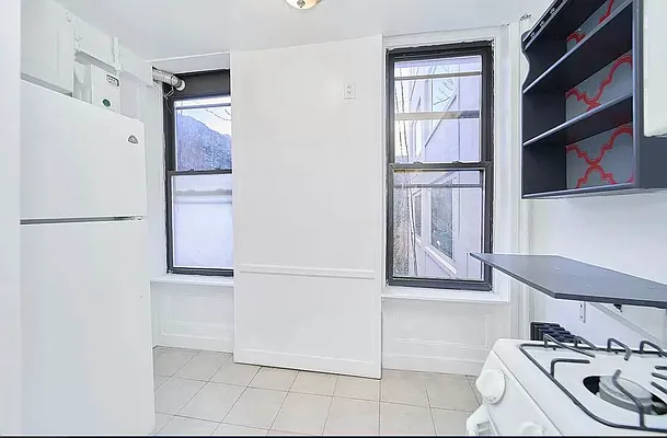 Rented by Compass | media 37