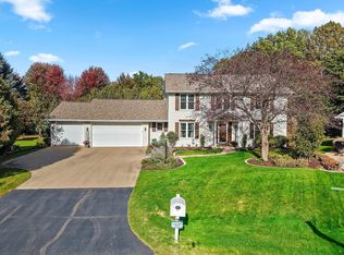 W2544 Brookmeadow Ct, Appleton, WI 54915