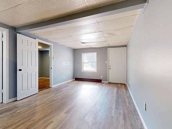 2nd image of 221 W Union St #C