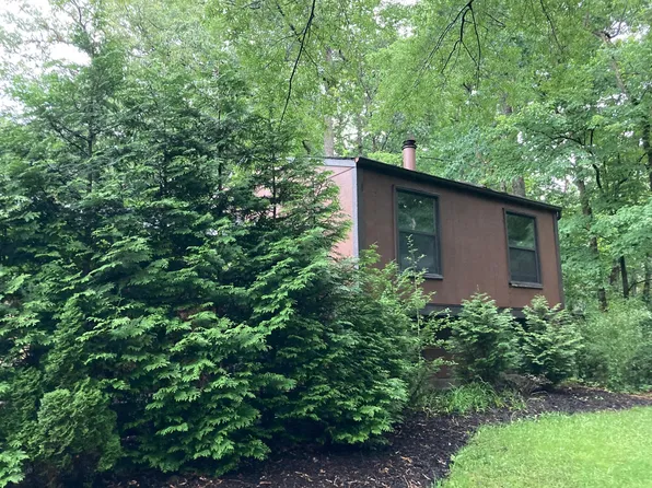 12306 Tigers Eye Ct, Reston, VA 20191