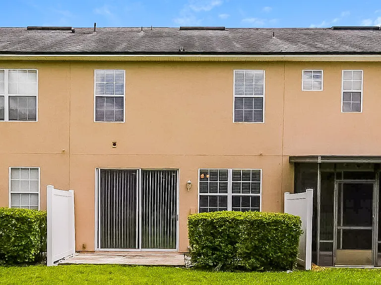 3645C Creswick Cir — Photo 17