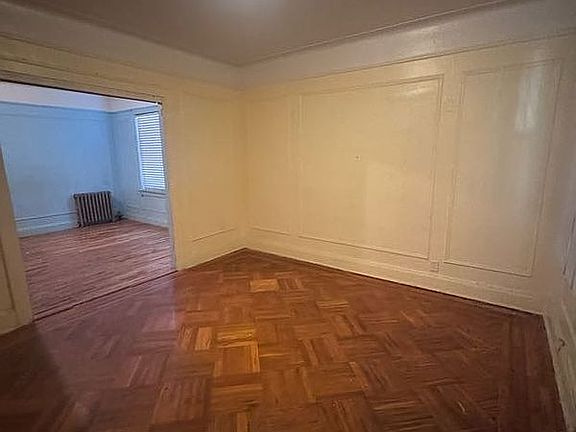 3rd image of 3123 99th St