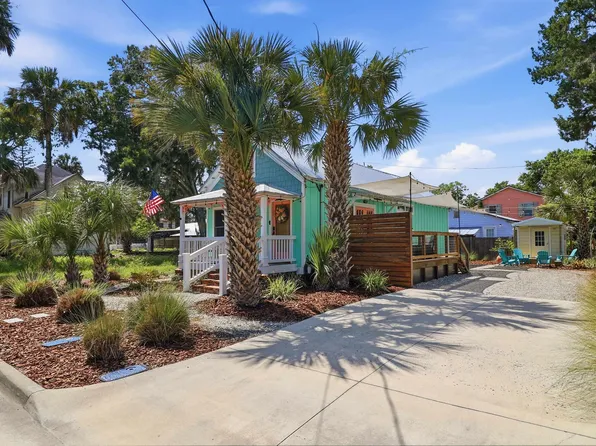 94 Park Pl, Saint Augustine, FL 32084