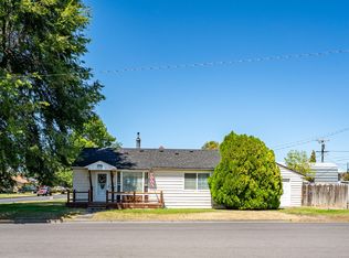 1245 SW Kalama Ave, Redmond, OR