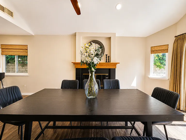 6318 Chimineas Ave — Photo 10