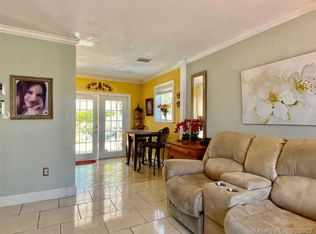 640 N 68th Ter, Hollywood, FL 33024