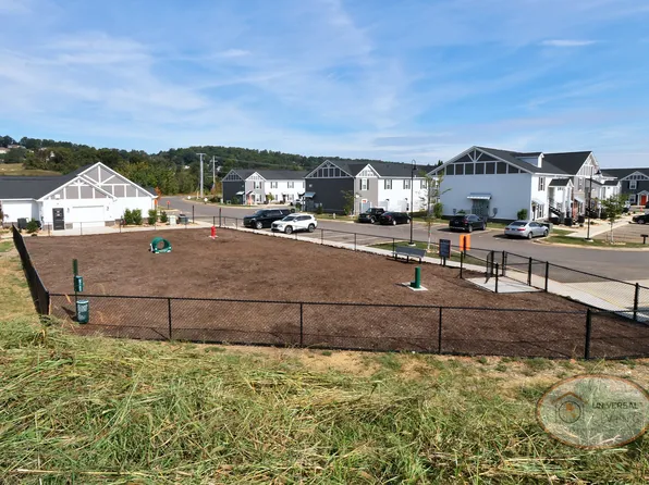 Universal at Mountain View