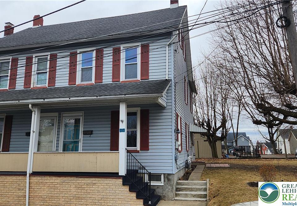 1st image of 26 E Walnut St